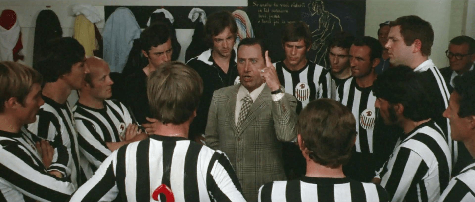 Il presidente del Borgorosso Football Club: un ritratto esasperato del calcio di provincia